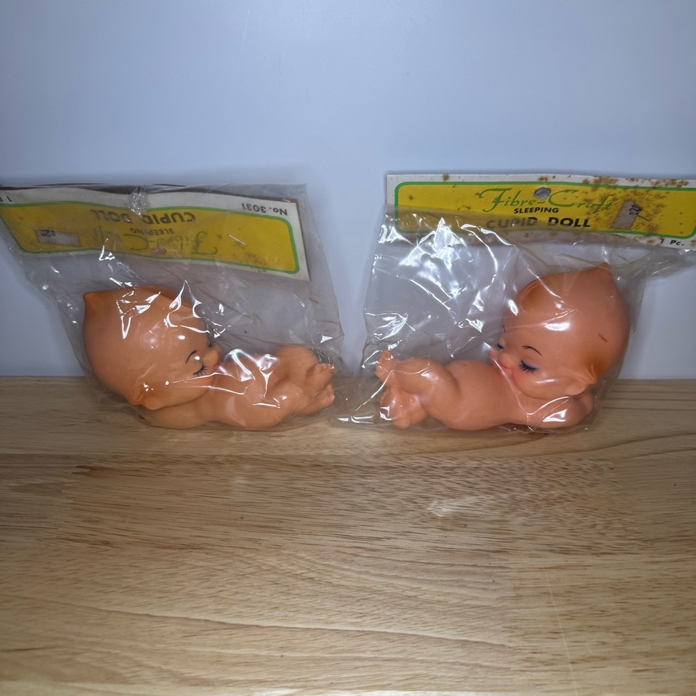 Lot of 2 VTG Fibre Craft Sleeping Cupid Dolls #3031 Nostalgic Kitsch Angelic